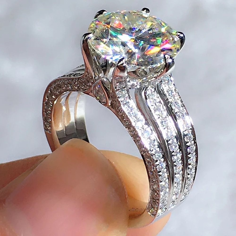 New Women’s 925 Silver Luxury Engagement Party Diamond Ring